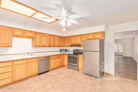 11640 S Jokake St, Phoenix, AZ 85044 photo 6