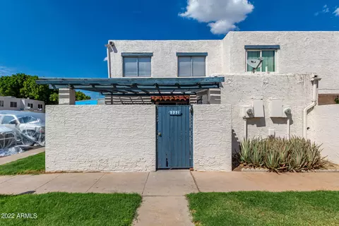 5221 N 42nd Pkwy, Phoenix, AZ 85019
