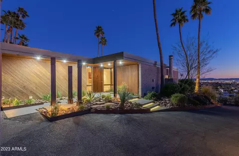 2032 E Vista Ave, Phoenix, AZ 85020