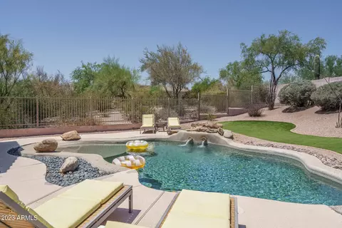 5008 E Kirkland Rd, Phoenix, AZ 85054