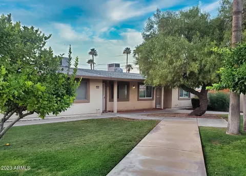 10635 W Coggins Dr, Sun City, AZ 85351