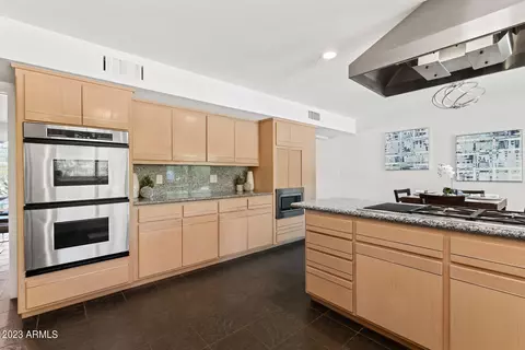 4101 E San Miguel Ave E, Phoenix, AZ 85018 photo 14
