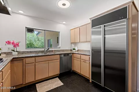 4101 E San Miguel Ave E, Phoenix, AZ 85018 photo 12