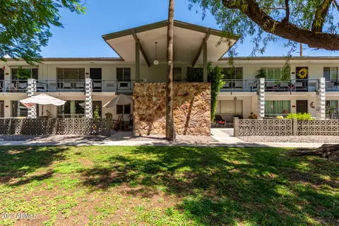 5226 N 20th St #A8, Phoenix, AZ 85016
