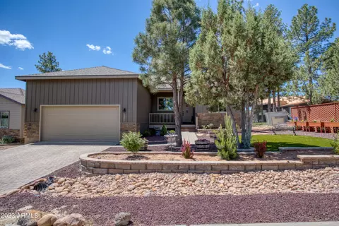 1301 E Lilly Ln, Show Low, AZ 85901