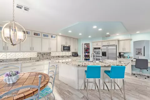 3764 E Indigo Bay Ct, Gilbert, AZ 85234 photo 2