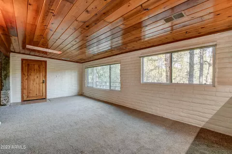 1021 S Walnut Rd, Prescott, AZ 86303
