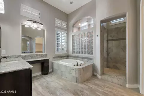 2451 E Robin Ct, Gilbert, AZ 85296 photo 17