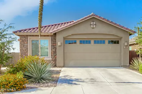 462 W Tamarack Dr, San Tan Valley, AZ 85140