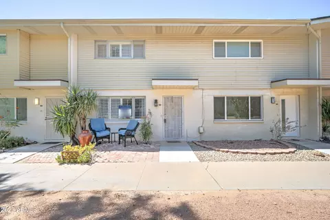 8211 E Garfield St #J4, Scottsdale, AZ 85257