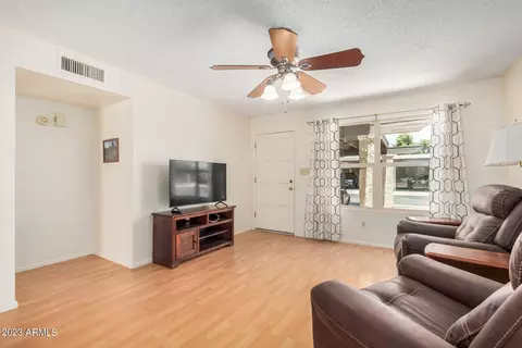 7727 E Park View Dr, Mesa, AZ 85208 photo 4