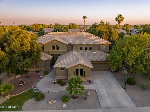 2205 E Taurus Pl, Chandler, AZ 85249 photo 59