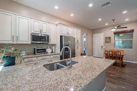 874 E Holbrook St, Gilbert, AZ 85298 photo 45