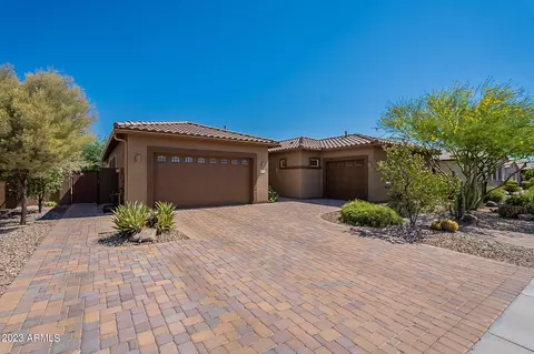 874 E Holbrook St, Gilbert, AZ 85298 photo 2