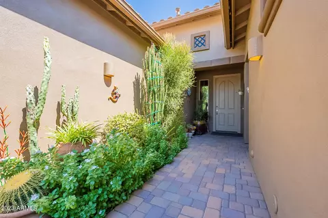 874 E Holbrook St, Gilbert, AZ 85298 photo 4