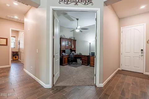 874 E Holbrook St, Gilbert, AZ 85298 photo 6