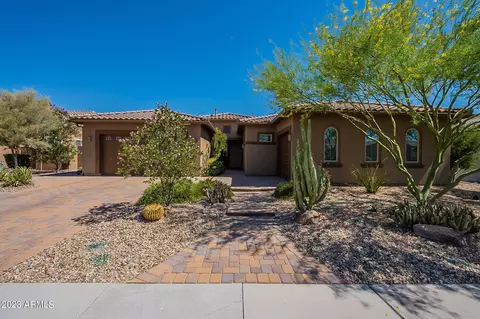 874 E Holbrook St, Gilbert, AZ 85298