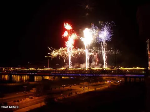 425 W Rio Salado Pkwy #307, Tempe, AZ 85281