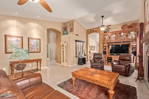 3365 E Windsong Dr, Phoenix, AZ 85048 photo 10