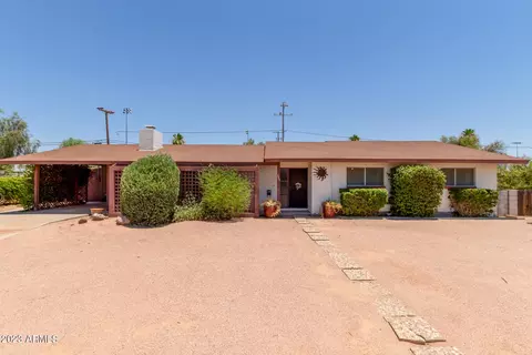 323 E Orange Dr, Casa Grande, AZ 85122
