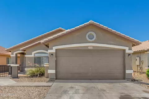 25769 W Kendall St, Buckeye, AZ 85326