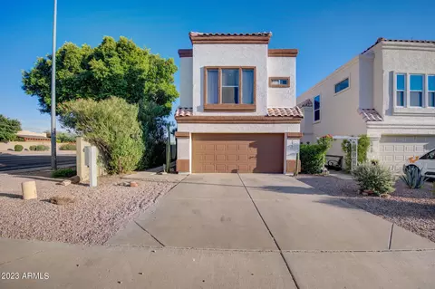 5961 E Nance St, Mesa, AZ 85215