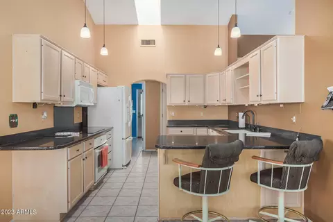 1534 N Acacia Rd, Apache Junction, AZ 85119 photo 2