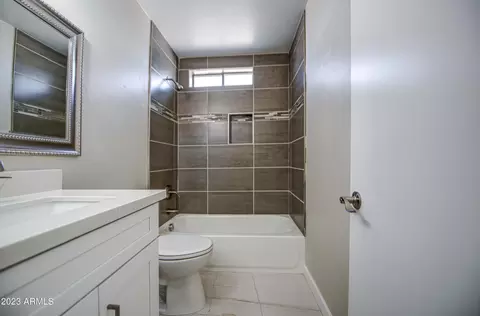 6802 S 44th Way, Phoenix, AZ 85042 photo 29