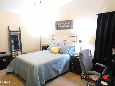 814 S Capistrano Dr, Gilbert, AZ 85233 photo 11