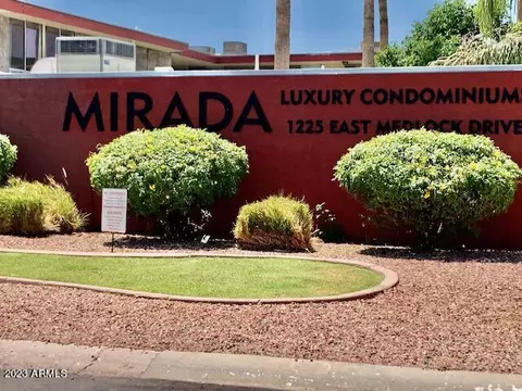 1225 E Medlock Dr #105, Phoenix, AZ 85014 photo 3