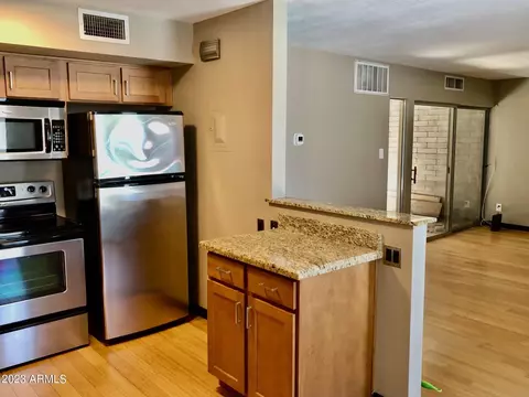 1225 E Medlock Dr #105, Phoenix, AZ 85014 photo 8