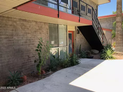 1225 E Medlock Dr #105, Phoenix, AZ 85014