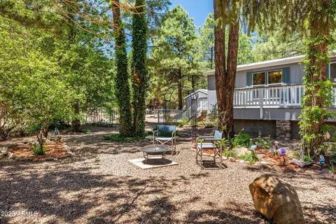 2028 Wilderness Dr, Overgaard, AZ 85933 photo 3