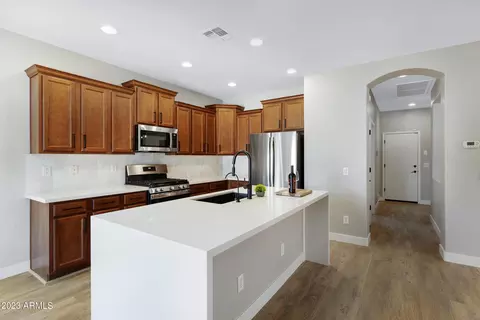 793 W Trellis Rd, San Tan Valley, AZ 85140