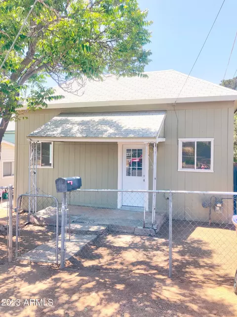 246 N Sutherland St, Globe, AZ 85501