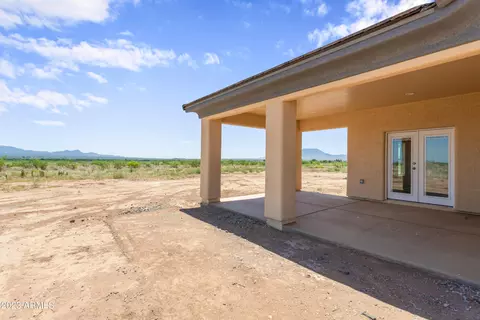 9502 Caballero Loop, Hereford, AZ 85615 photo 27