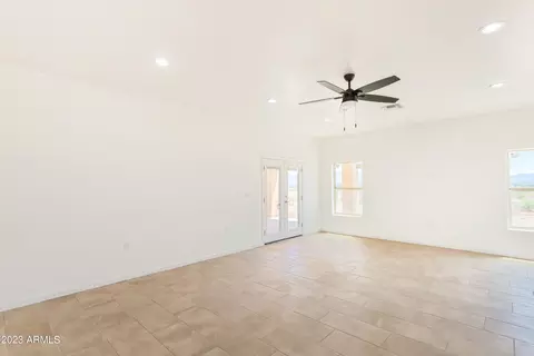 9502 Caballero Loop, Hereford, AZ 85615 photo 6