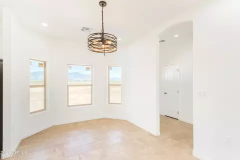 9502 Caballero Loop, Hereford, AZ 85615 photo 8