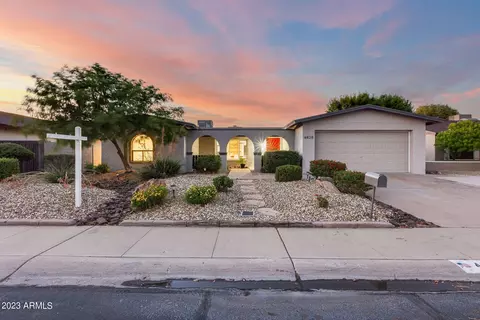 4828 W Shangri La Rd, Glendale, AZ 85304