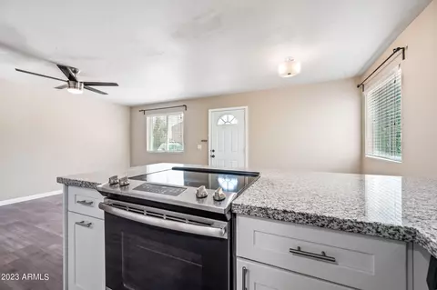 4724 E Belleview St, Phoenix, AZ 85008 photo 14