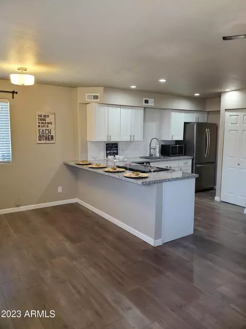 4724 E Belleview St, Phoenix, AZ 85008 photo 8