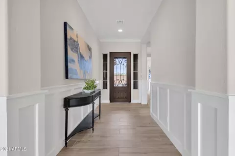 8064 E Jasmine St, Mesa, AZ 85207