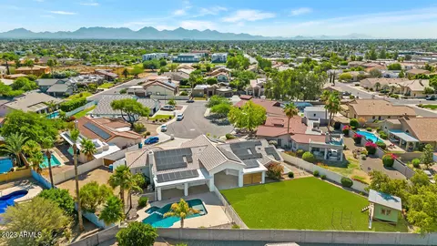 2901 E Crocus Dr, Phoenix, AZ 85032 photo 8