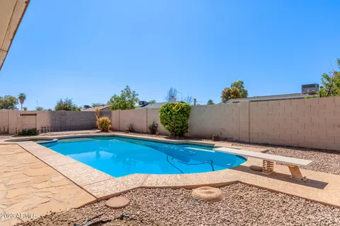 3631 W Tulsa St, Chandler, AZ 85226