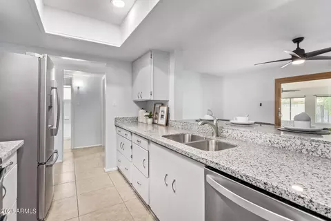327 E Malibu Dr, Tempe, AZ 85282 photo 14