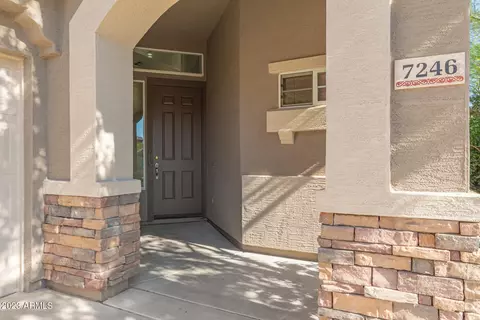7246 S 38th Pl, Phoenix, AZ 85042 photo 4