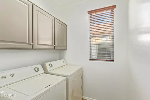 7246 S 38th Pl, Phoenix, AZ 85042 photo 27