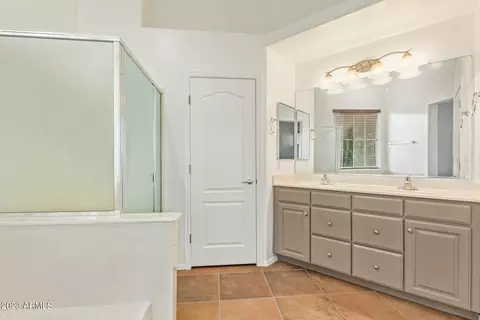 7246 S 38th Pl, Phoenix, AZ 85042 photo 19