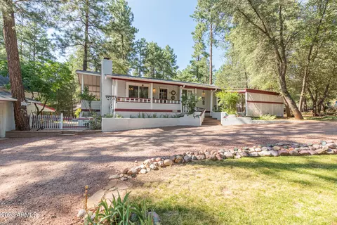 4346 N Mistletoe Dr, Pine, AZ 85544 photo 2