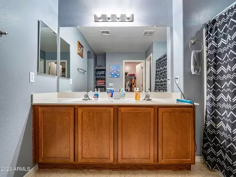 337 S Aaron --, Mesa, AZ 85208 photo 20